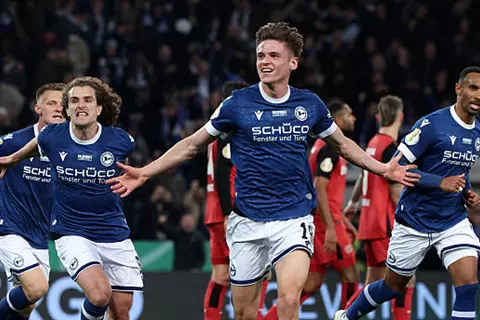 يحدث في ألمانيا.. فريق درجة ثالثة على أعتاب التأهل إلى الدوري الأوروبي